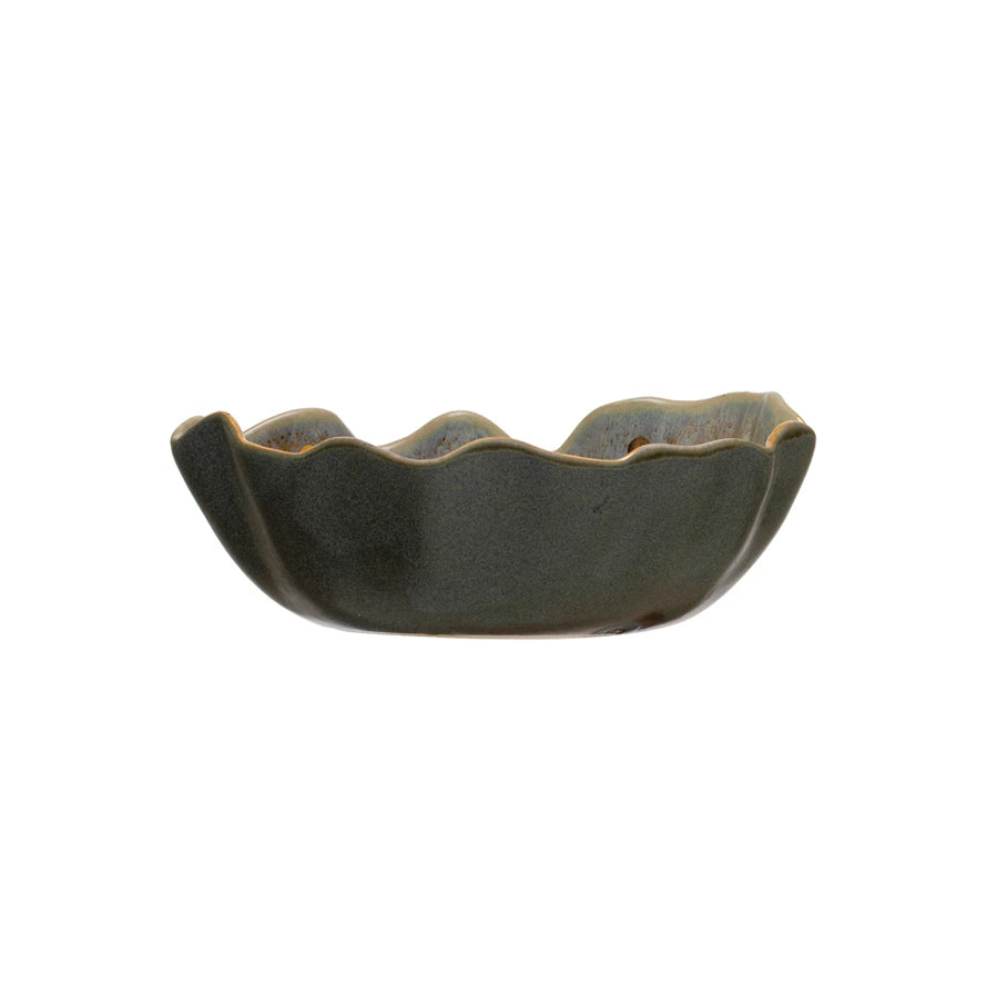 Stoneware Fluted Bowl
