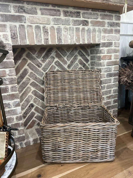 Rattan Trunk