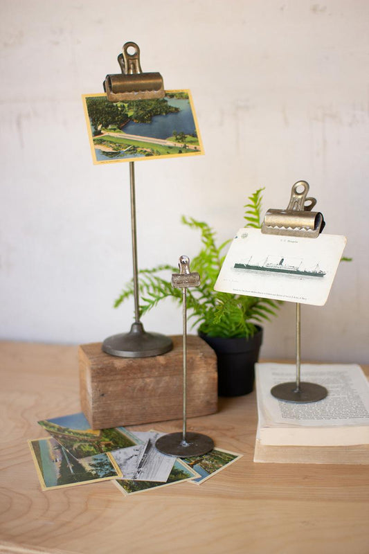 Clip stand