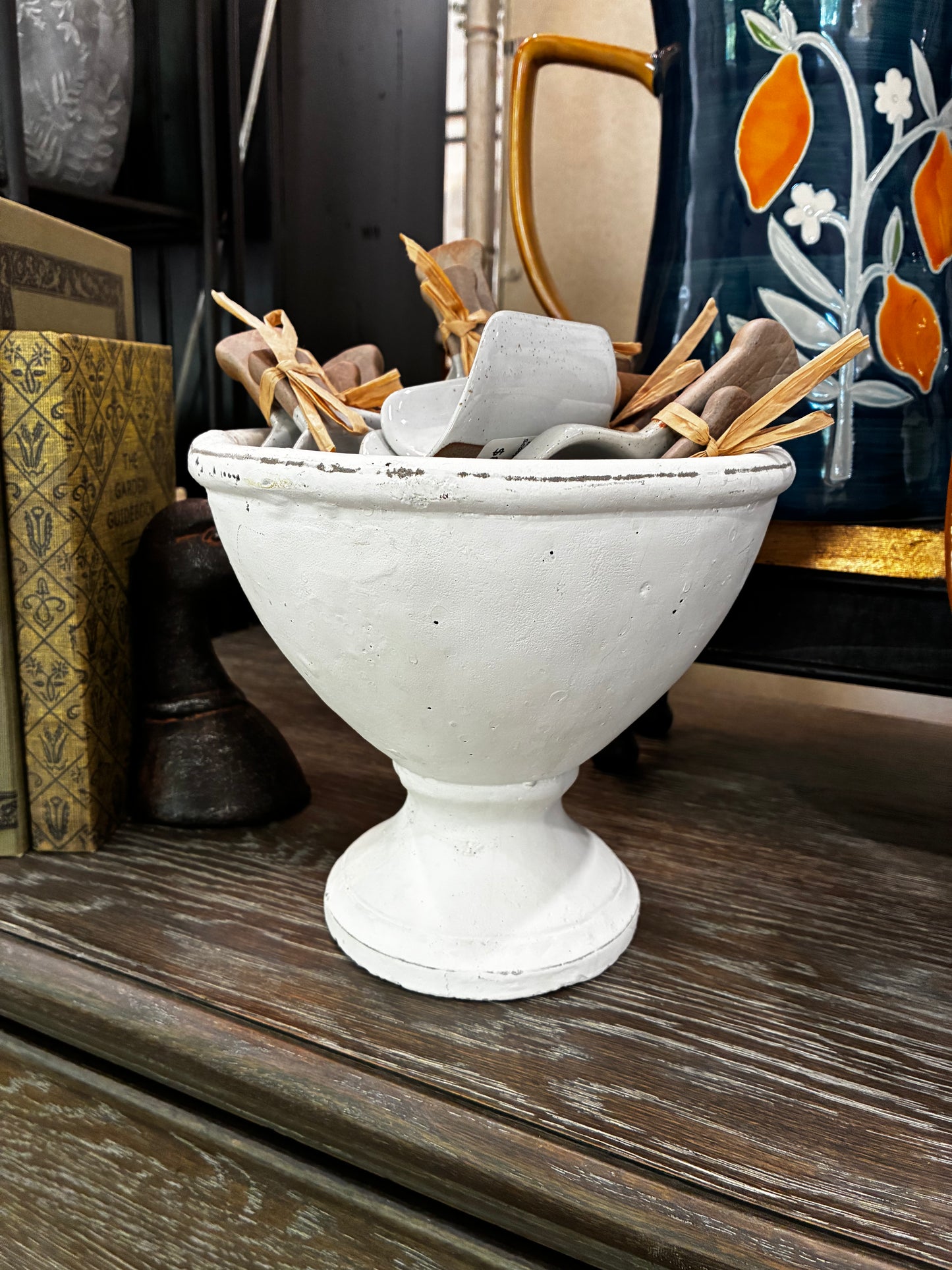 Large White Compote
